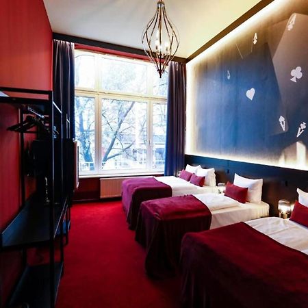 Sleephotels Casino Гамбург Номер фото