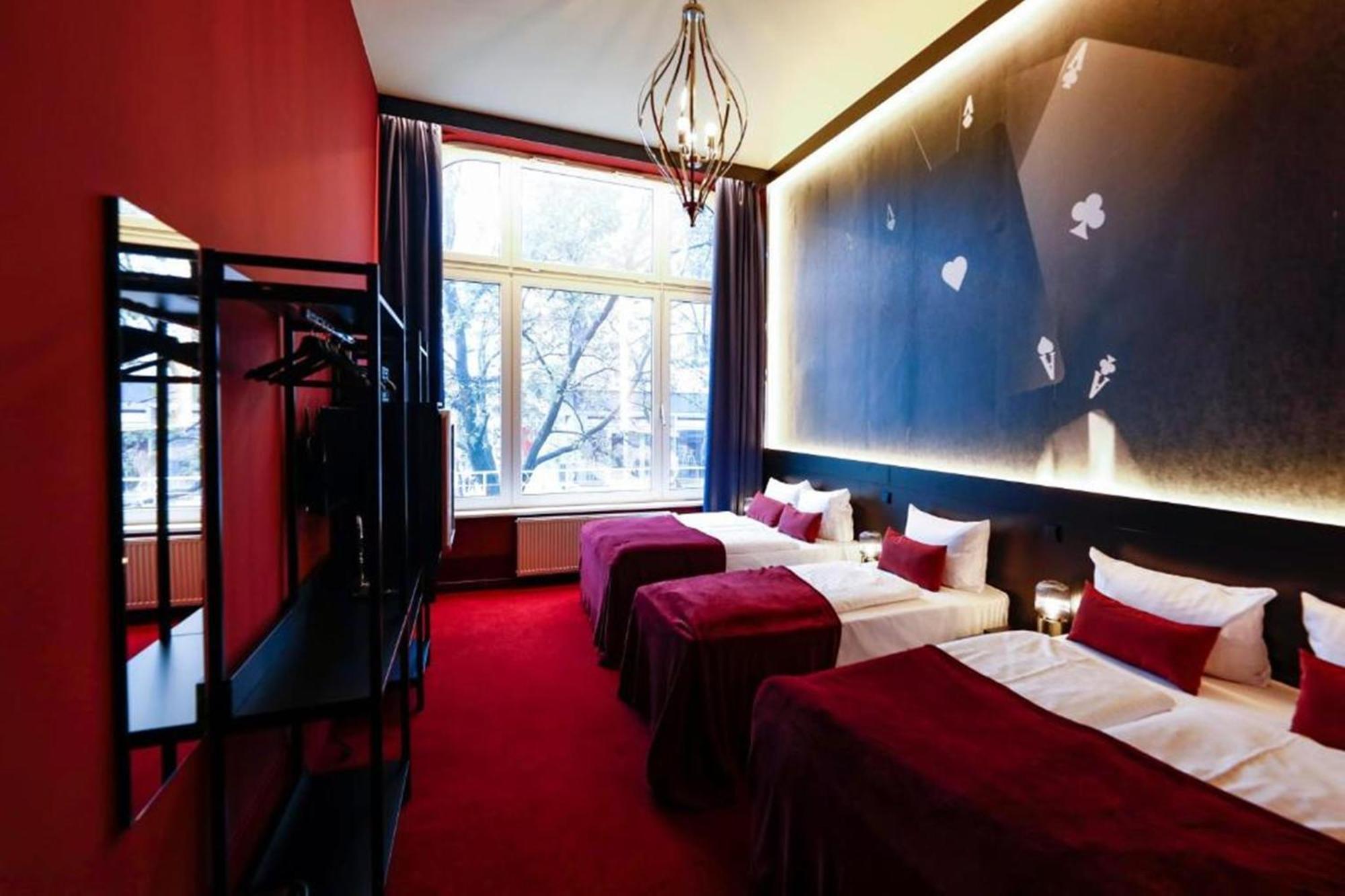 Sleephotels Casino Гамбург Номер фото
