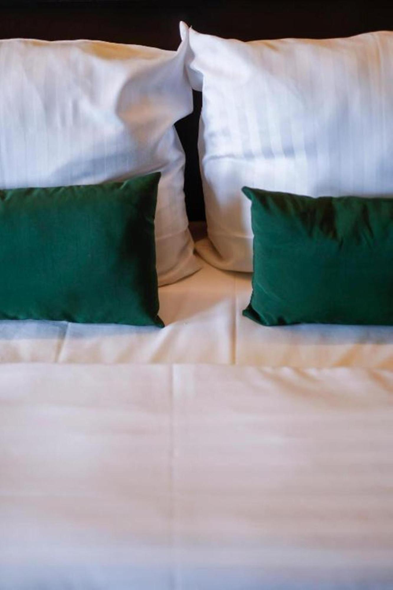 Sleephotels Casino Гамбург Номер фото