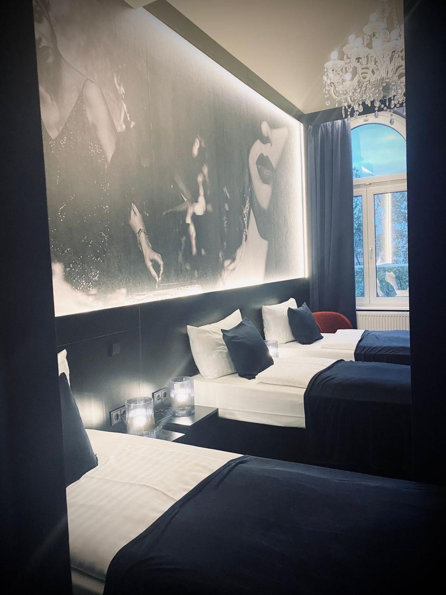 Sleephotels Casino Гамбург Номер фото