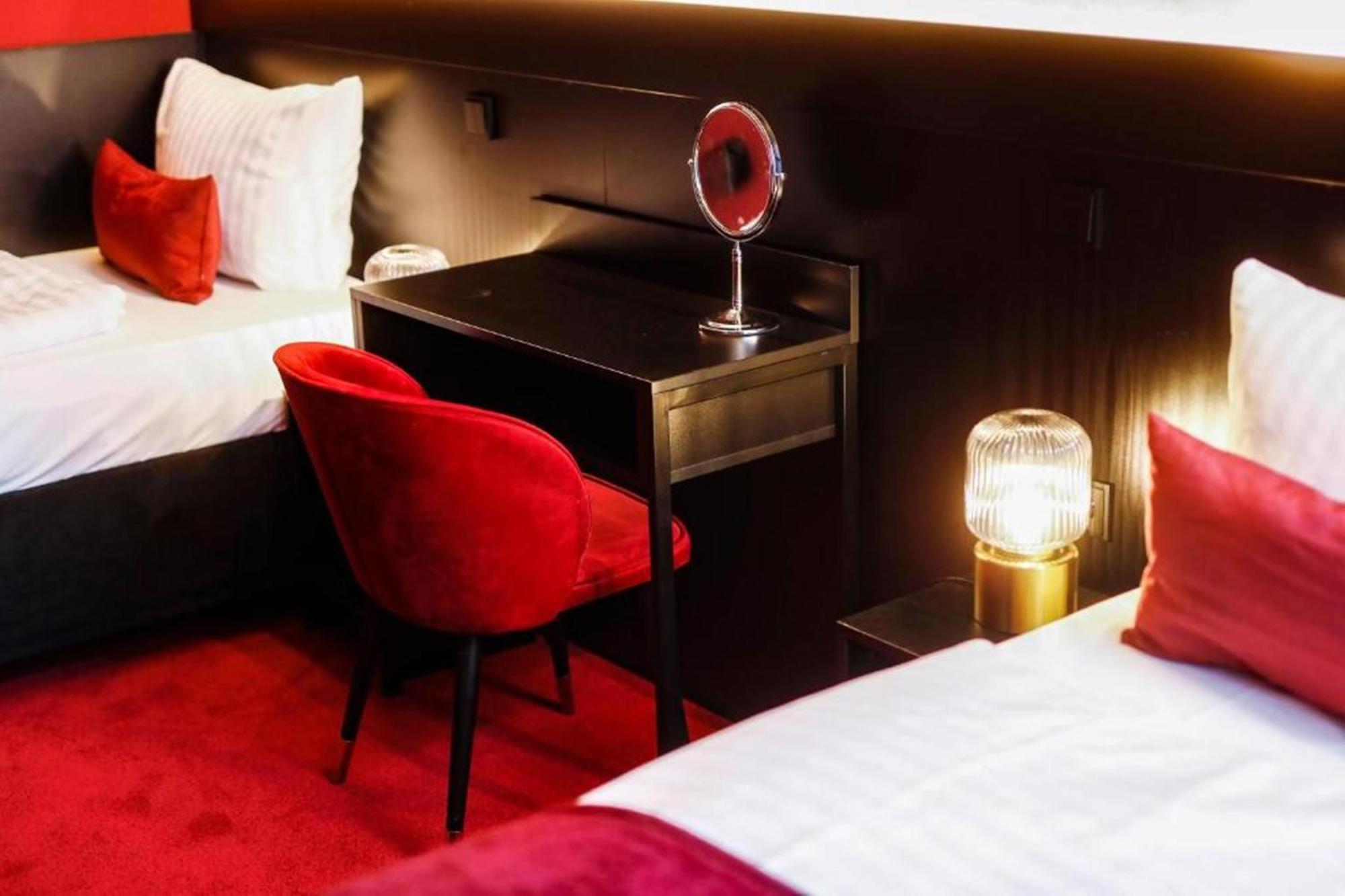 Sleephotels Casino Гамбург Номер фото